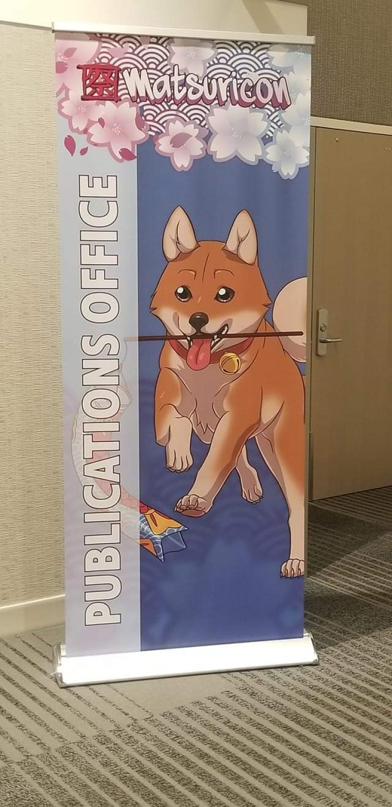 Matsuricon Deluxe Retractable Banner Stand